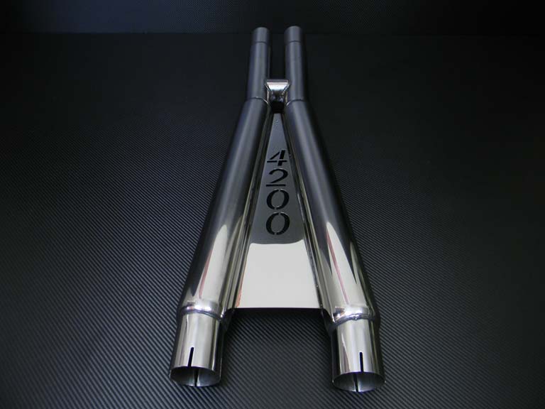 Tubo en H de Larini Systems para Maserati 4200 / GranSport