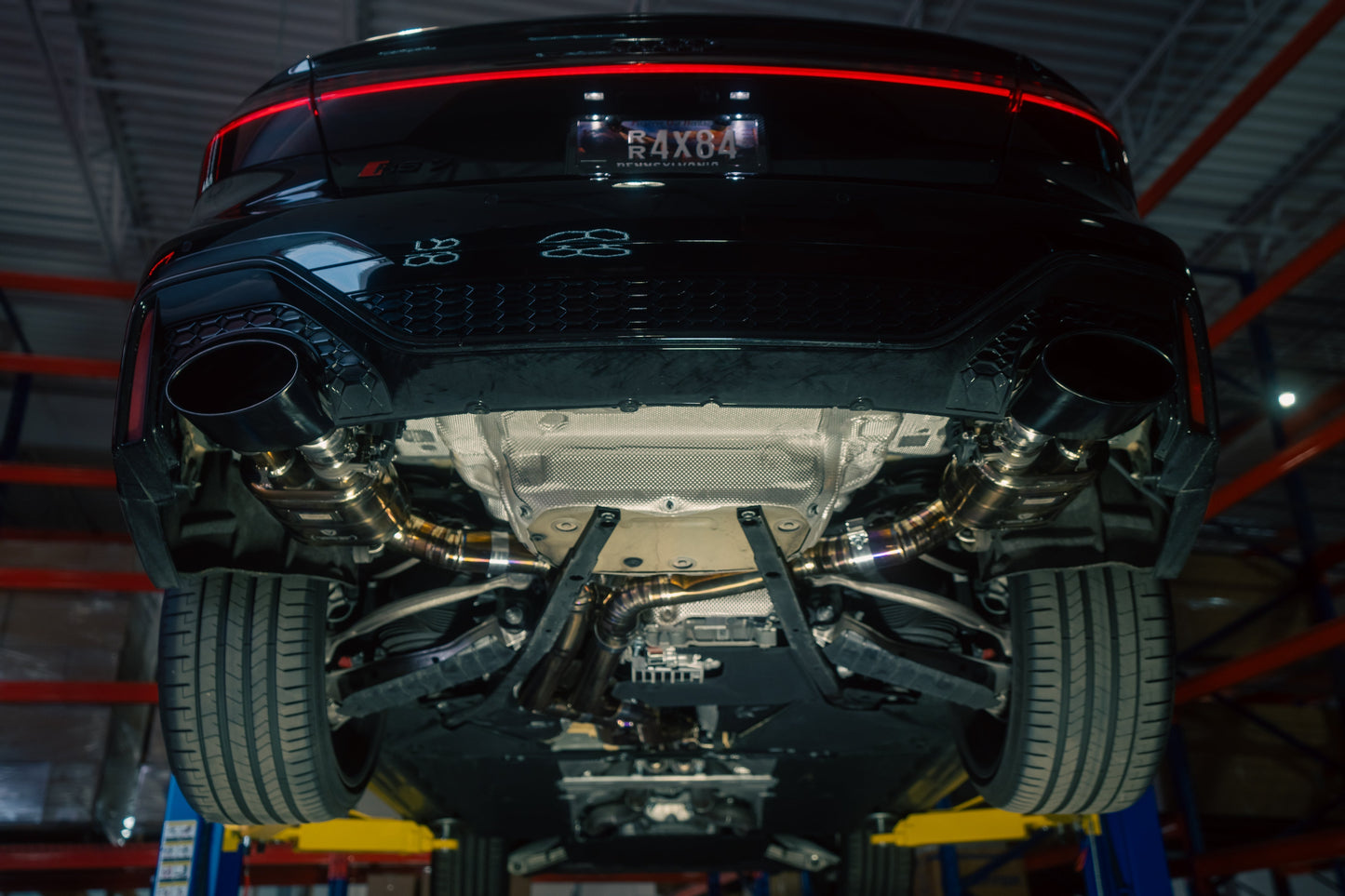 Sistema de escape deportivo con válvulas Audi RS6 / RS7 C8