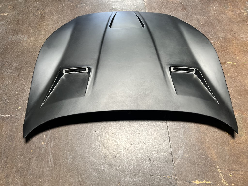 Capó MC / Trofeo Sport para Maserati GranTurismo (2008-2019)