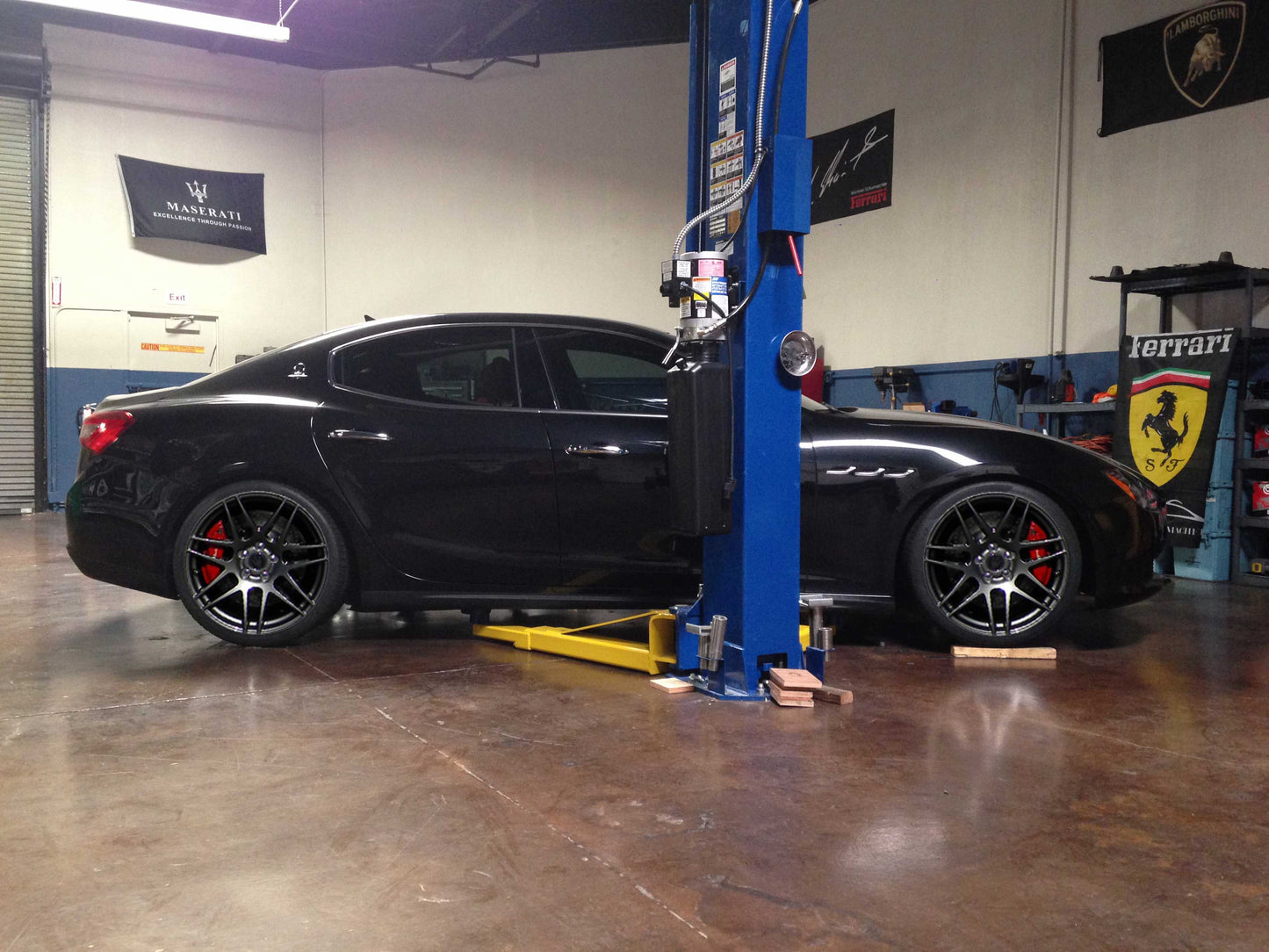 Ruedas Veloce Corsa para Maserati Ghibli