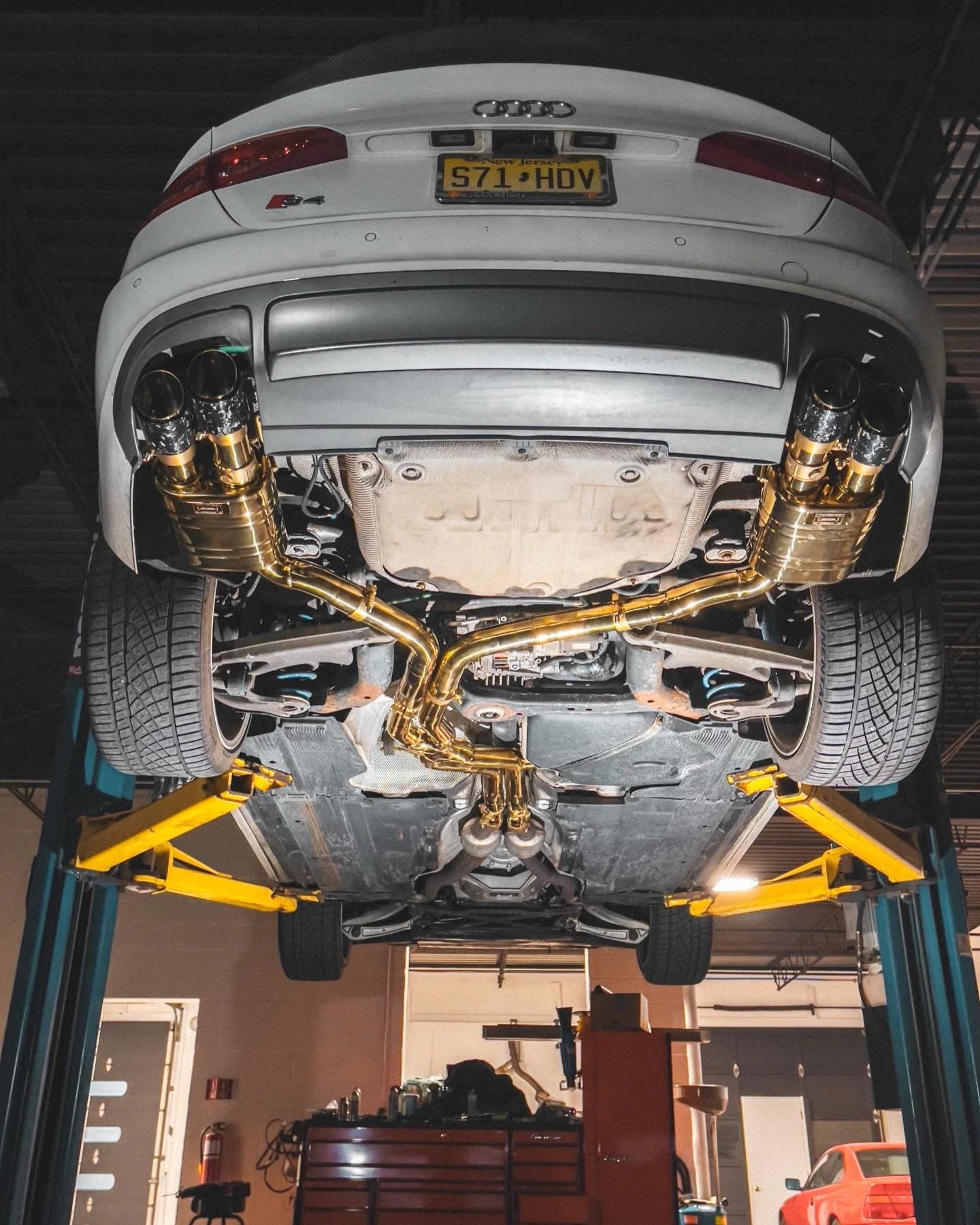 Sistema de escape deportivo con válvulas para Audi B8 / B8.5 S4 / S5