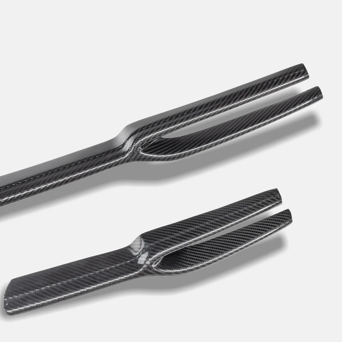 RYFT Carbon Fiber Front Grill Forks For Lamborghini Urus